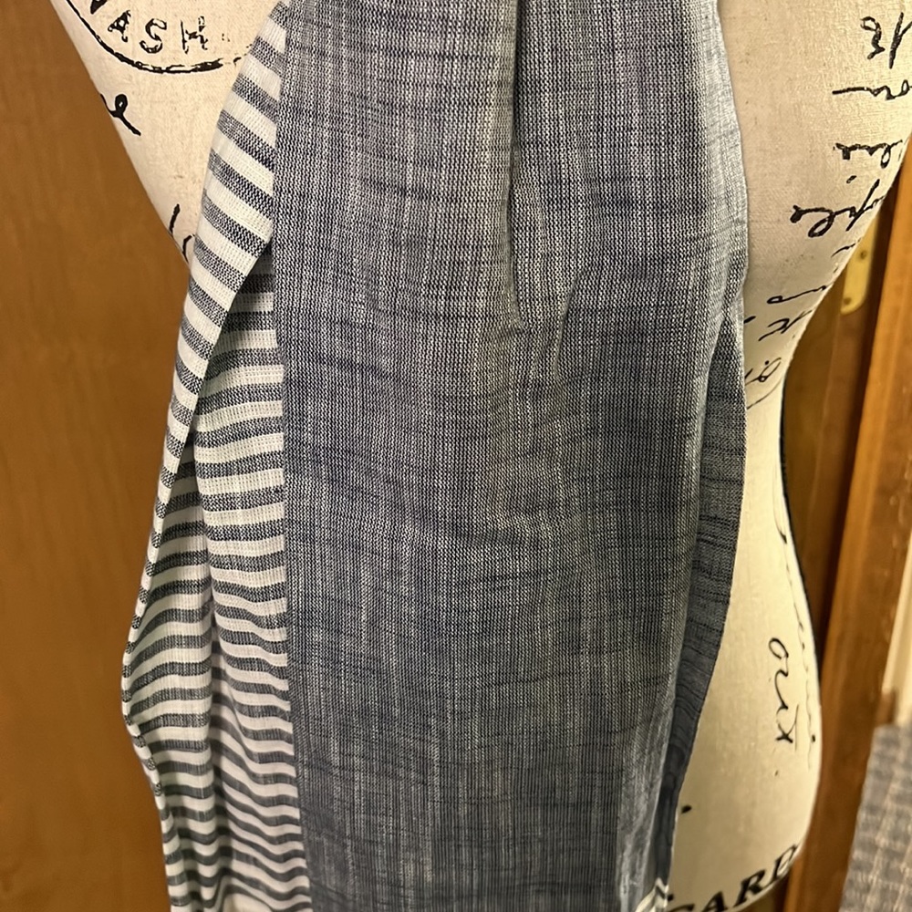 Scarf - Picture 2 of 5